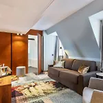 Des Vosges Bw Premier Collection 4*
