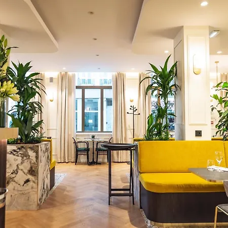 Des Vosges Bw Premier Collection Hotel