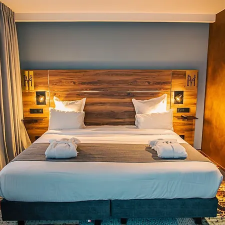 Des Vosges Bw Premier Collection 4*