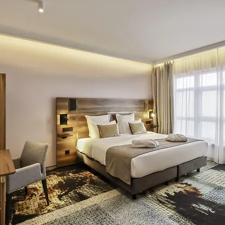 Des Vosges Bw Premier Collection Hotel