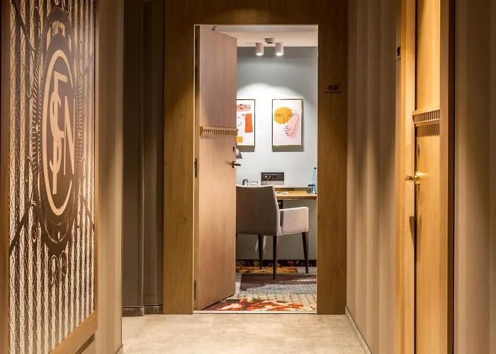 Des Vosges Bw Premier Collection 4*