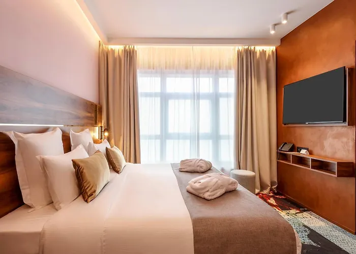 Des Vosges Bw Premier Collection Hotel