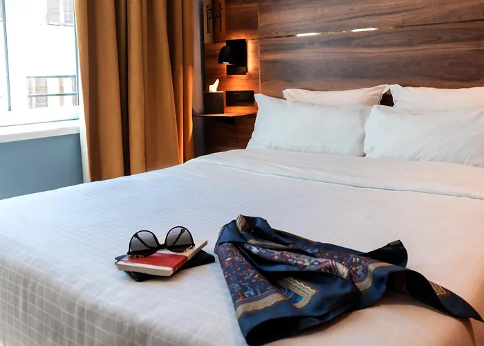 Des Vosges Bw Premier Collection Hotel