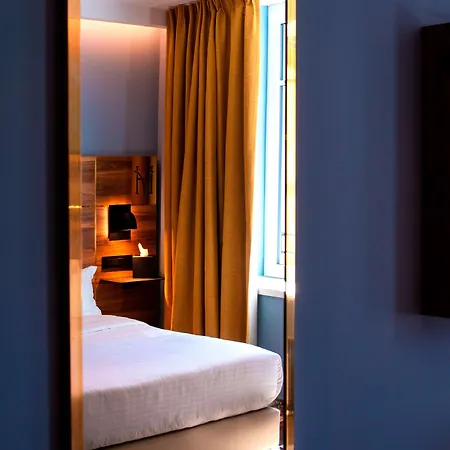 Ξενοδοχείο Des Vosges Bw Premier Collection 4*